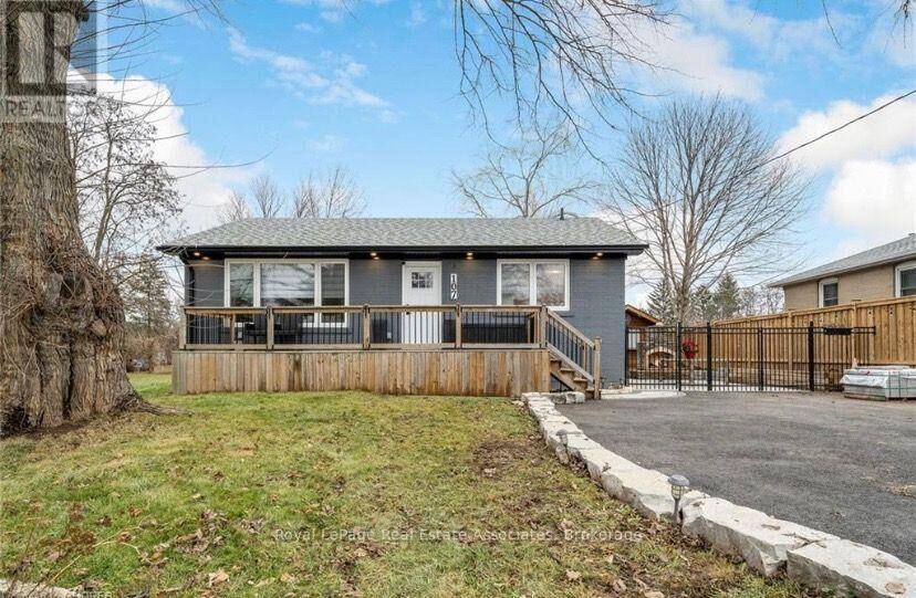 Property Photo: 107 Main Street N ON L7G 3H5