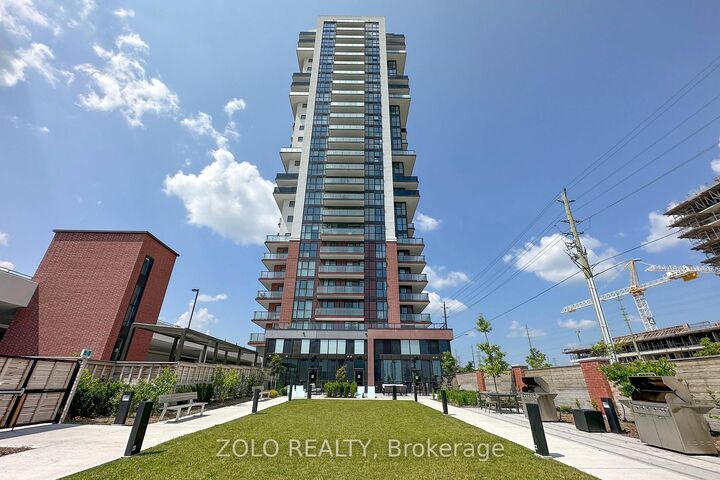 Property Photo:  2550 Simcoe Street N 318  ON L1L 0R5 