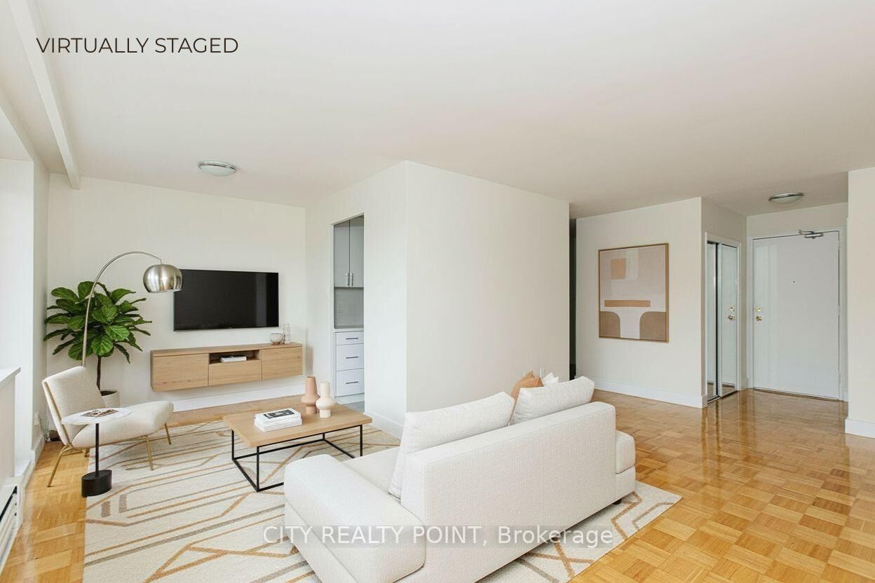 Property Photo:  2 Grandstand Place 403  ON M4H 1E2 