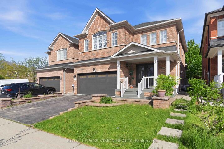 Property Photo:  3859 McDowell Drive  ON L5M 6P1 