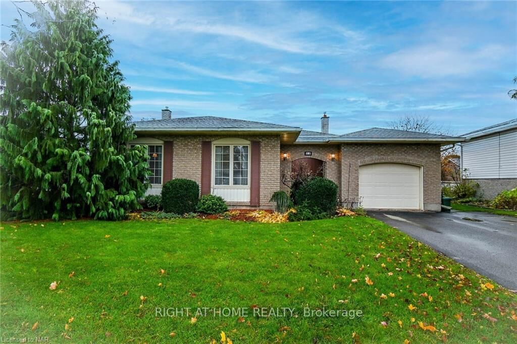 Property Photo:  43 Glenayr Place Lower Unit  ON L3C 3M6 
