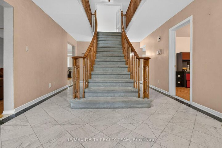 Property Photo: 13 Sherk Crescent ON K2K 2L4