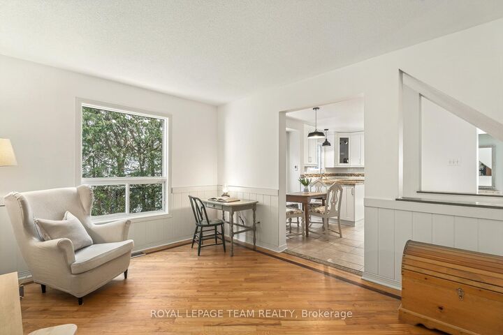 Property Photo:  77 Armagh Way  ON K2J 4C1 