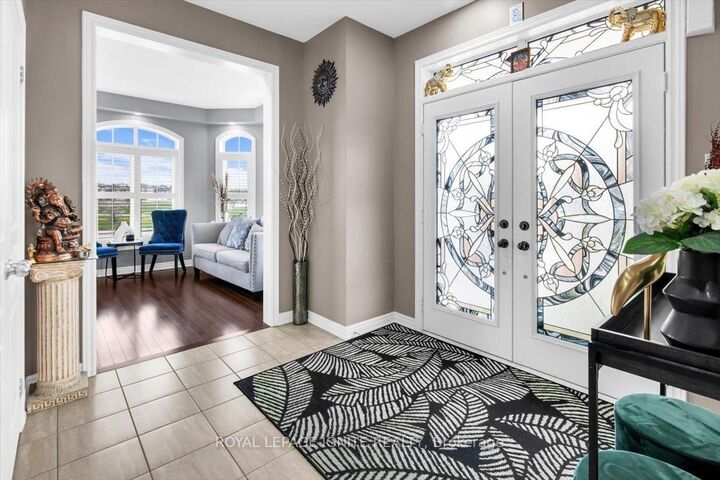 Property Photo: 87 Richler Avenue ON L4H 3Y6
