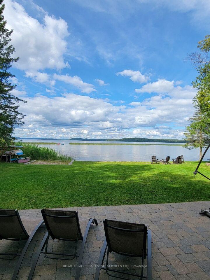 Property Photo:  4 Crescent Road  ON P0A 1Z0 