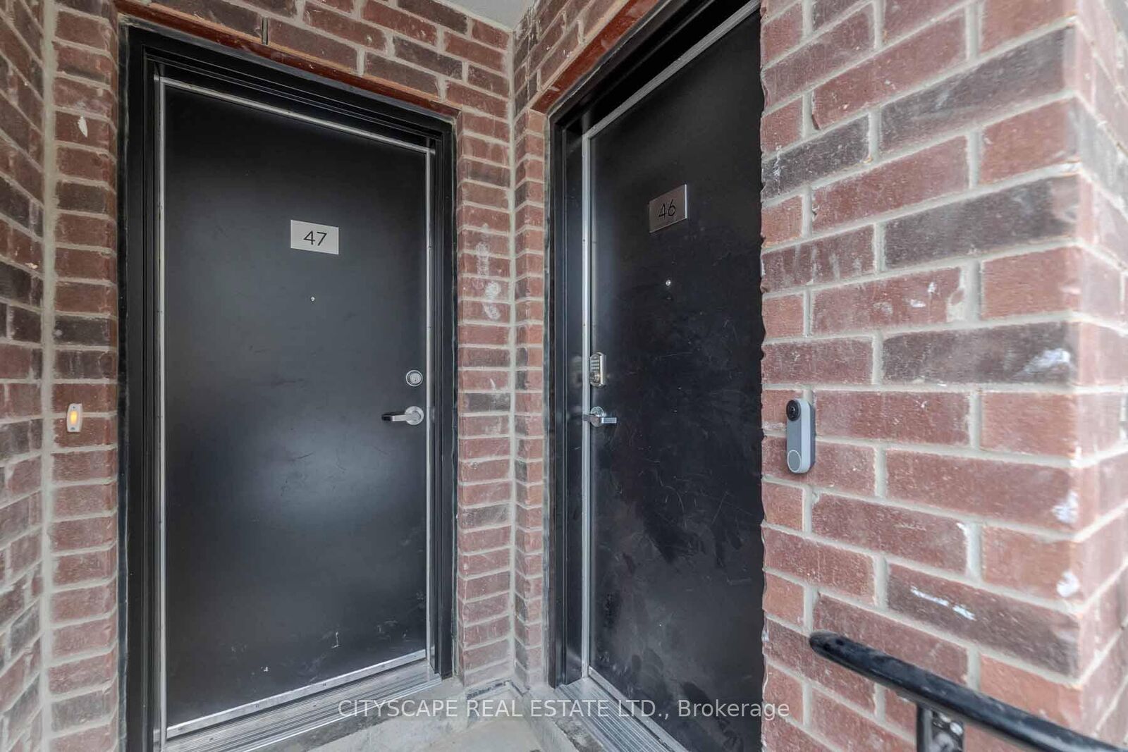 Photo de la propriété:  871 Sheppard Avenue W 46  ON M3H 0E8 