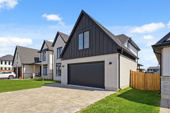 Property Photo:  13 Briscoe Crescent  ON N7G 0G3 