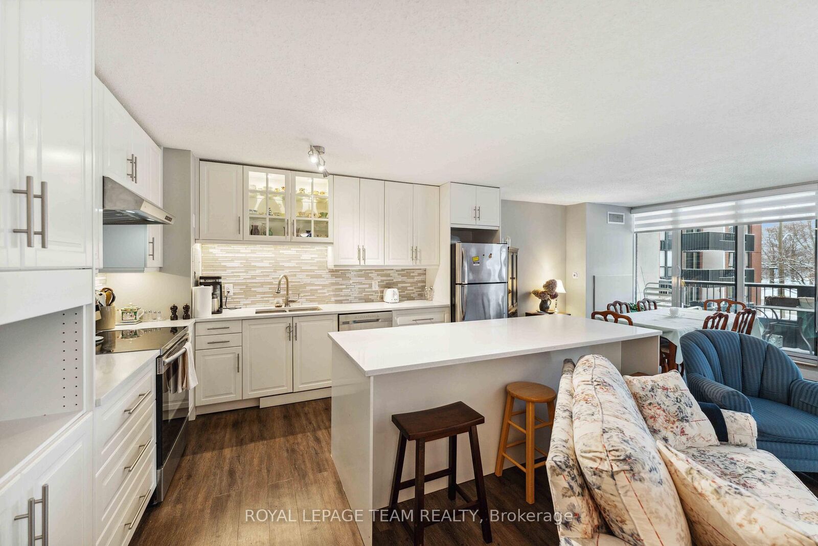 Property Photo: 2951 Riverside Drive 306 ON K1V 8W6