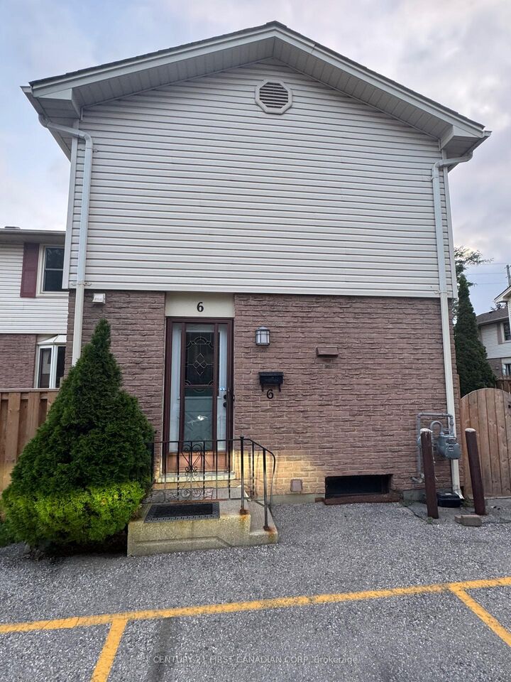 Property Photo: 230 Clarke Road 6 ON N5W 5P5