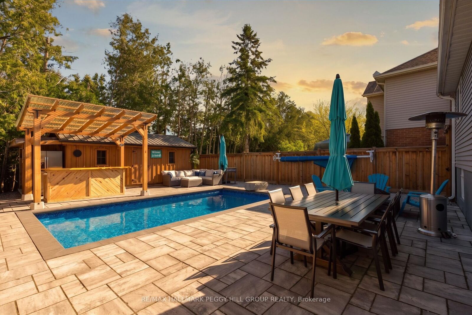 Property Photo: 44 Knicely Road ON L4N 6V3