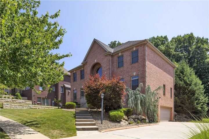 Property Photo:  310 Riva Ridge Dr  PA 16066 