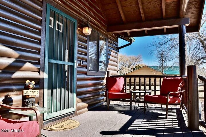 Property Photo: 2334 S Buffalo Loop AZ 85933