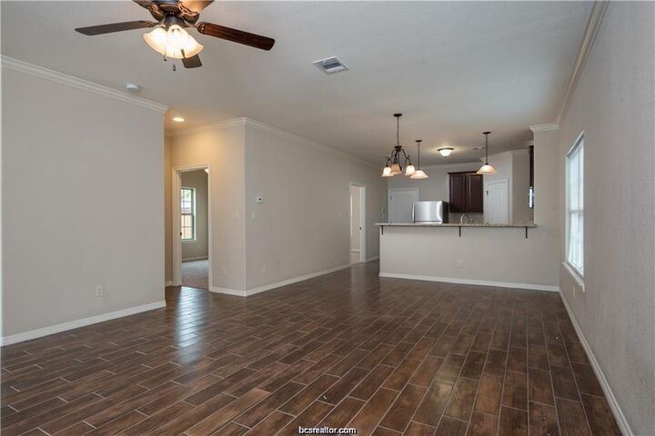 Property Photo: 304 Cooner Street TX 77840