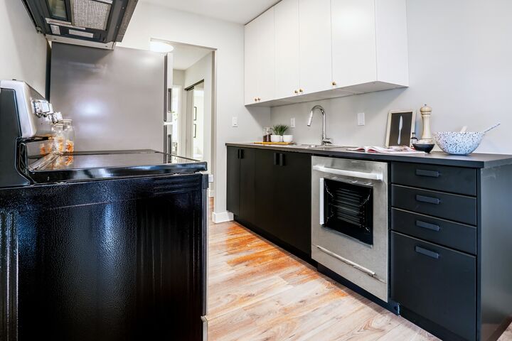 Property Photo: 2240 Wall Street 203 BC V5L 1B6