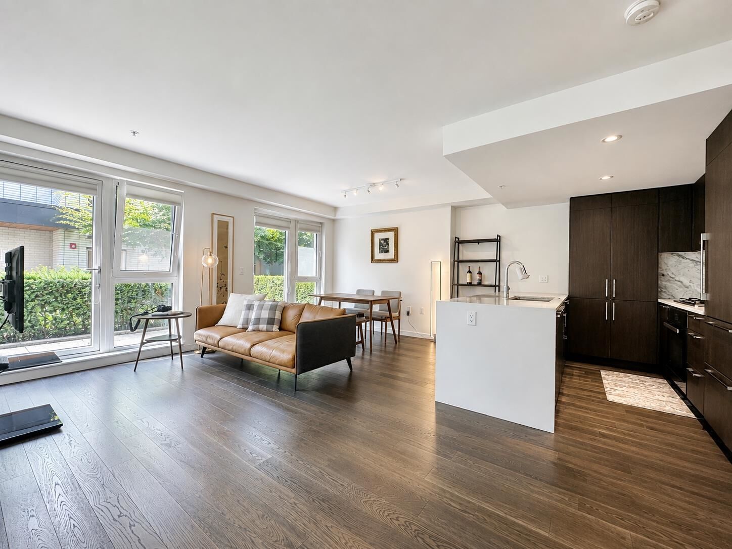 Property Photo: 5383 Cambie Street 104 BC V5Z 2Z9