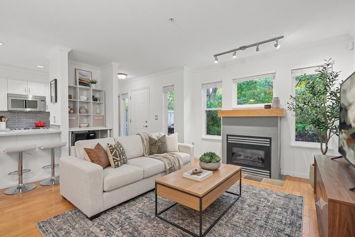 Property Photo: 1702 56 Street 117 BC V4L 2P5