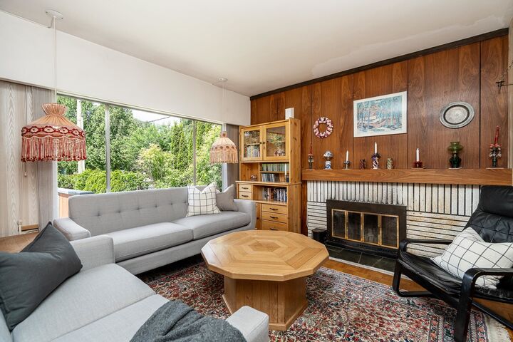 3554 Hastings Street — photo 1