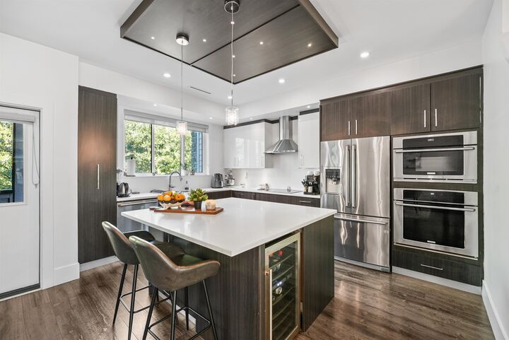 Property Photo: 15177 60 Avenue 14 BC V3S 7B3