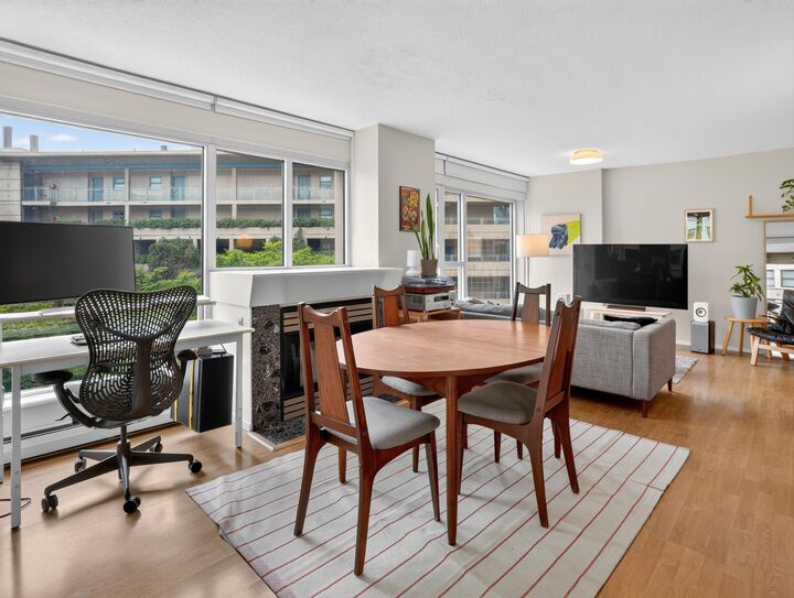 Property Photo: 183 Keefer Place 602 BC V6B 6B9