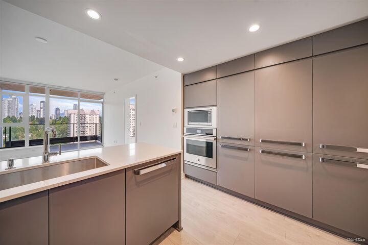 Property Photo: 450 Westview Street 1801 BC V3K 0G3