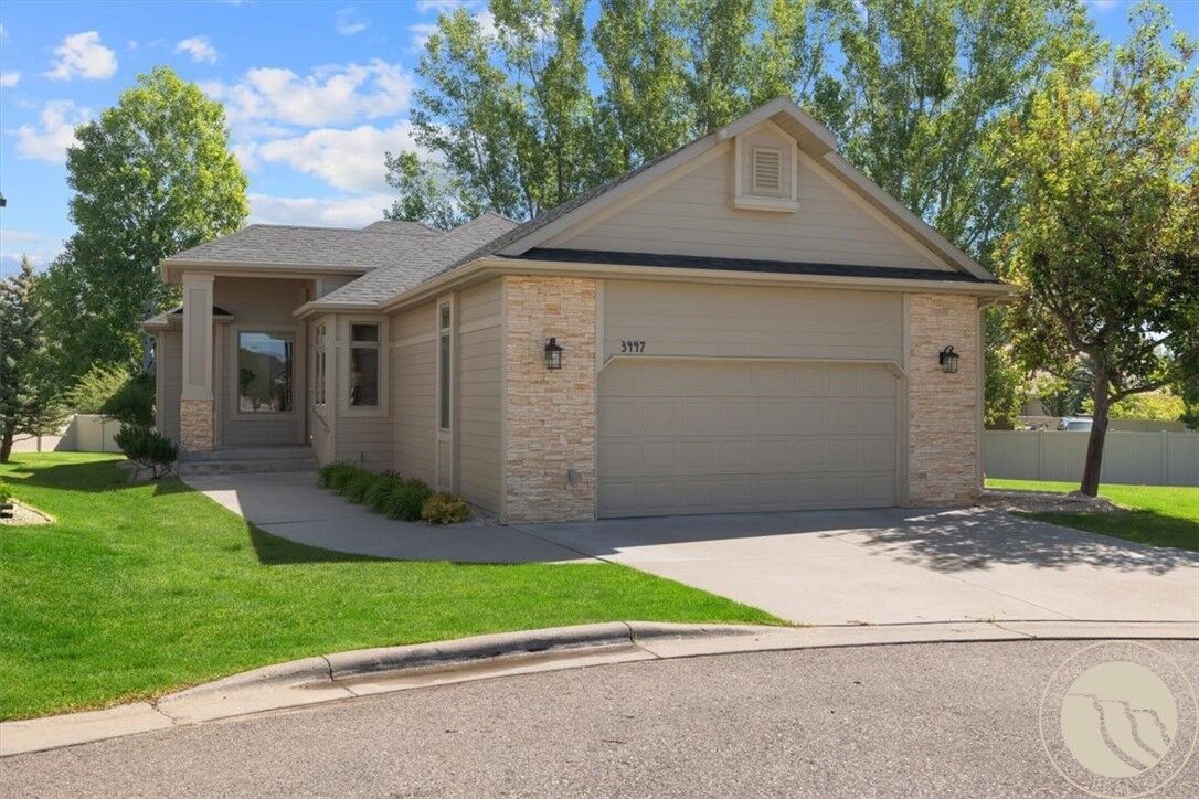 Property Photo: 3447 Dunlop Avenue MT 59106