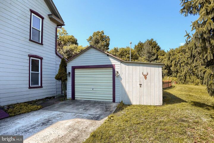 Property Photo:  402 S Penn Street  PA 17257 