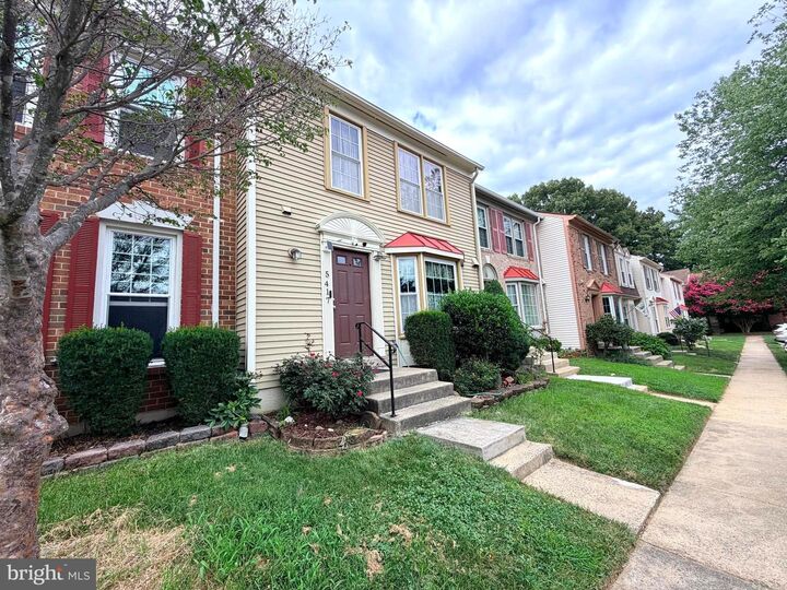 Property Photo: 5417 New London Park Drive VA 22032