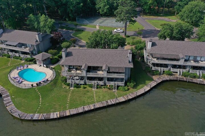 Property Photo: 400 Farr Shores AR 71913
