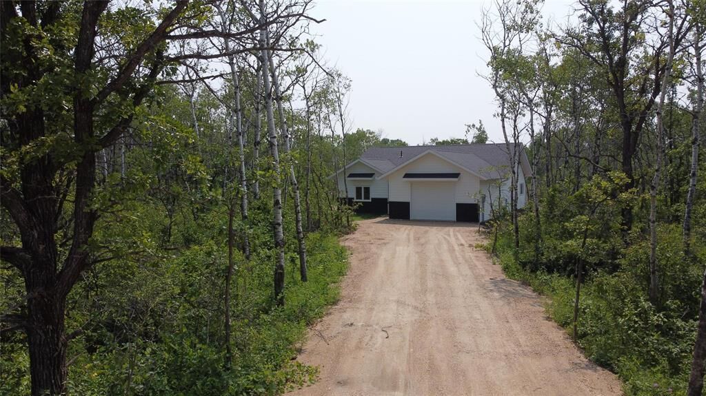 Property Photo: 2 12 Road North MB R0A 1P0