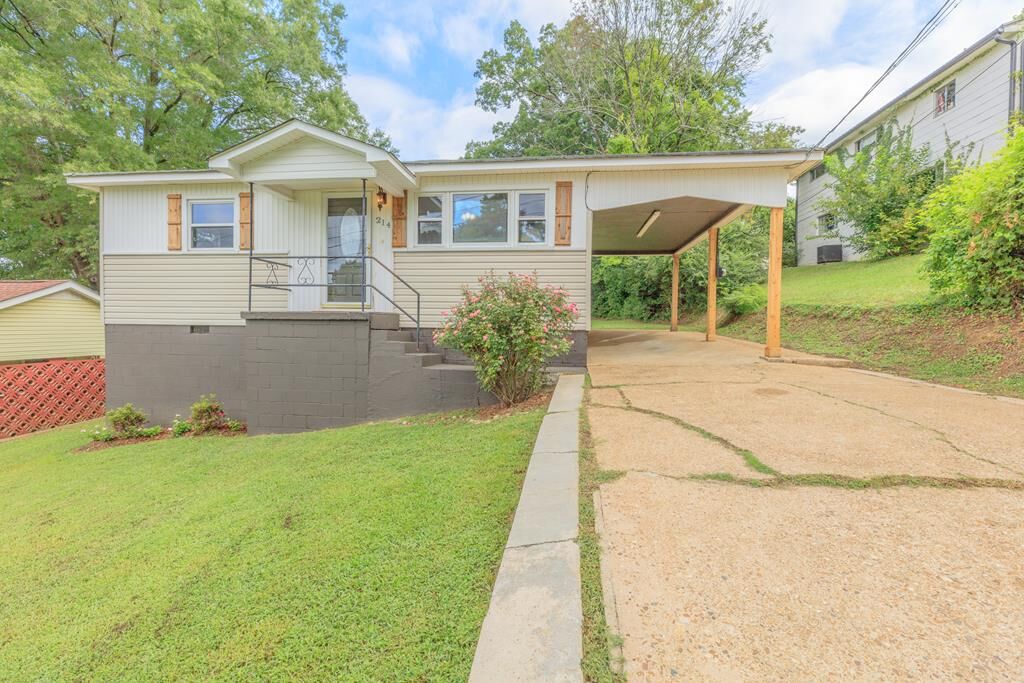 Property Photo: 214 Cave Street GA 30741