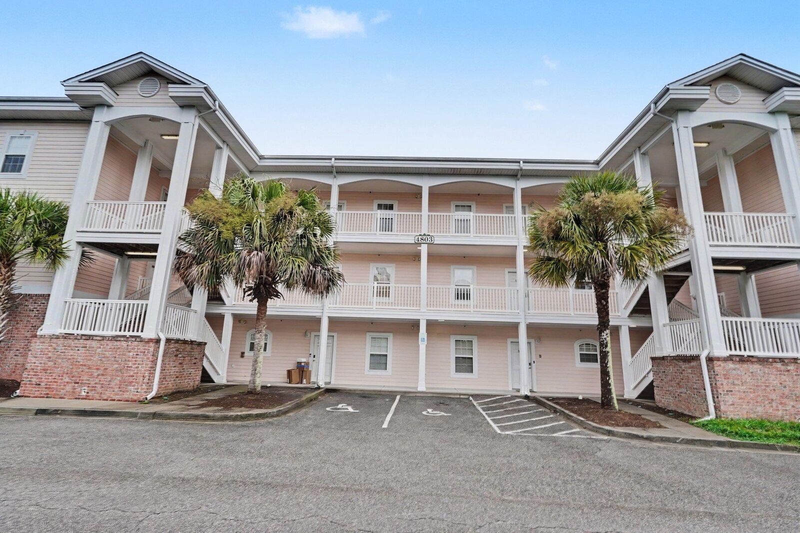 Property Photo: 4803 Bovardia Pl. 4-101 SC 29577