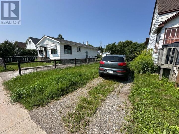 Property Photo: 161 Bell Street ON P0T 2J0