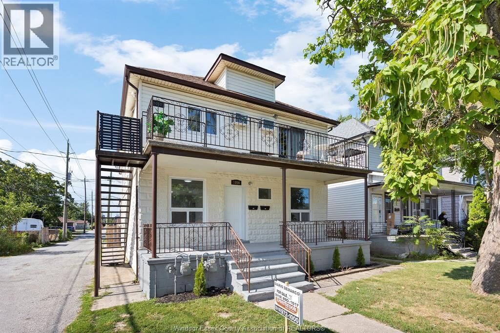 Property Photo:  1056-1060 Niagara  ON N9A 3V2 