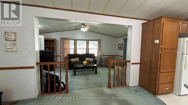 Property Photo:  41 The Boardwalk  ON L9Z 3A8 