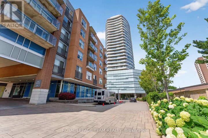 Property Photo:  485 Richmond Road 1108  ON K2A 3W9 