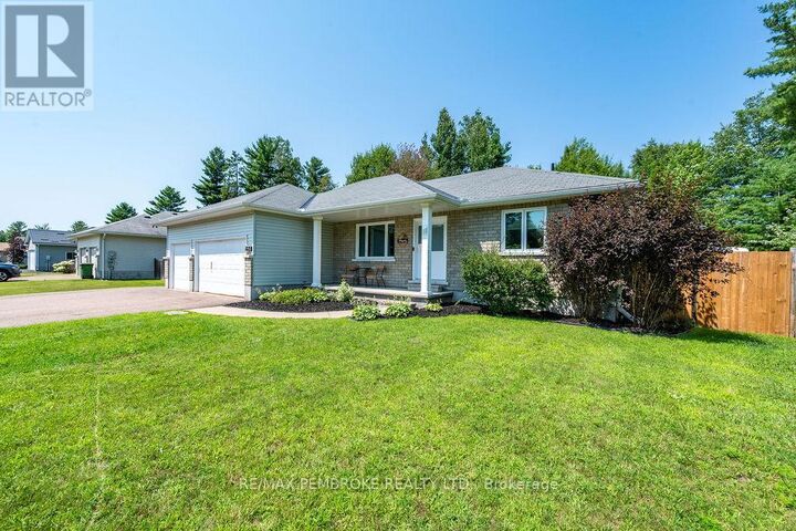 Property Photo: 256 Oriole Crescent ON K8H 0A7