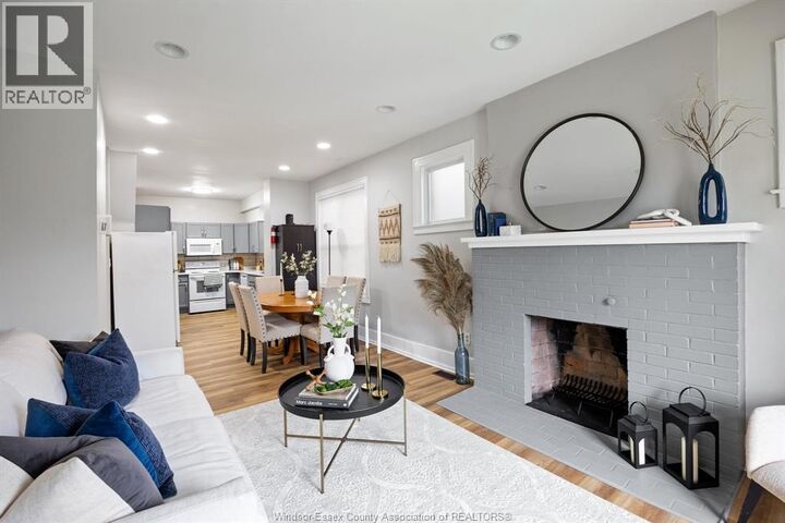 Property Photo:  520 Rankin Avenue  ON N9B 2R7 