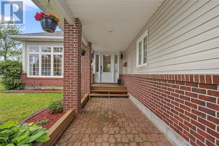 Property Photo: 27 Mahogany Place NL A1H 1A3