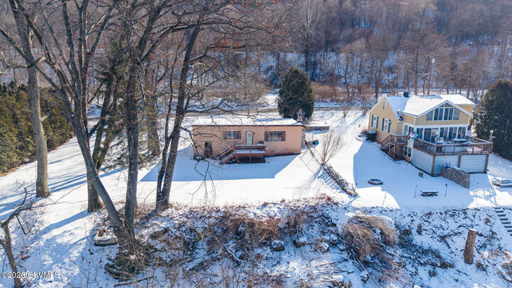 Property Photo: 532 River Road PA 18635
