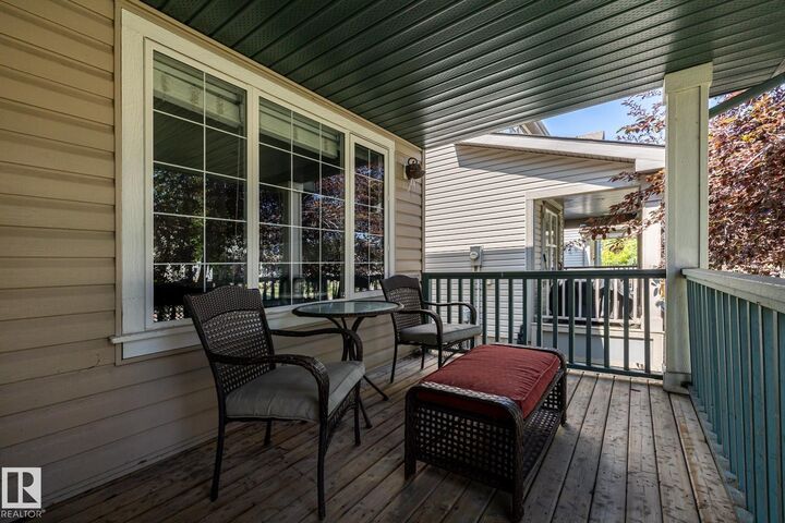 Property Photo: 8 Summerland Way AB T8H 2P2