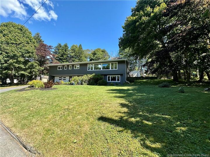 Property Photo: 829 Edgehill Row NB E2M 4G6