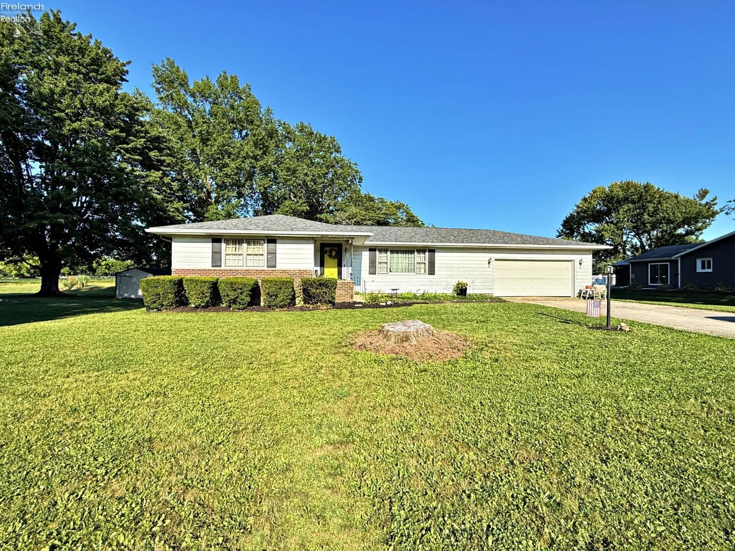 Property Photo:  133 Gibson Court  OH 44883 