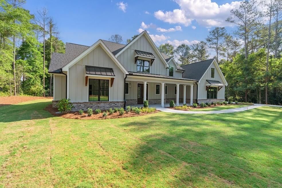 Property Photo:  135 Martin Cemetery Road  GA 30117 