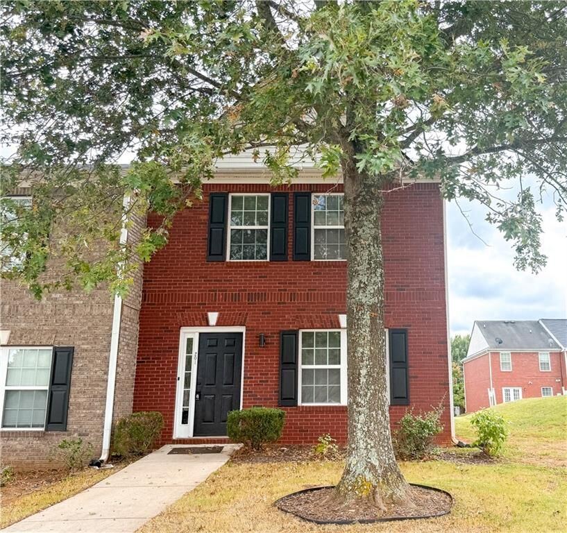 Property Photo: 7712 Autry Circle 201 GA 30134