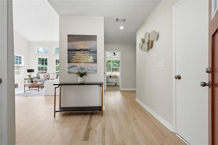 Property Photo:  4483 Yorkdale Drive  GA 30035 
