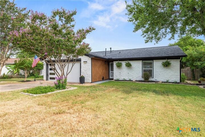 Property Photo:  3908 Rolling Hill  TX 78681 