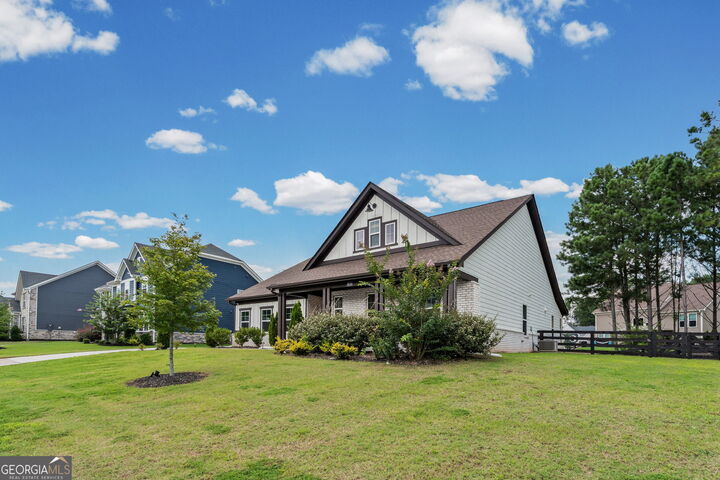 Property Photo: 8030 Stiner Grove GA 30107