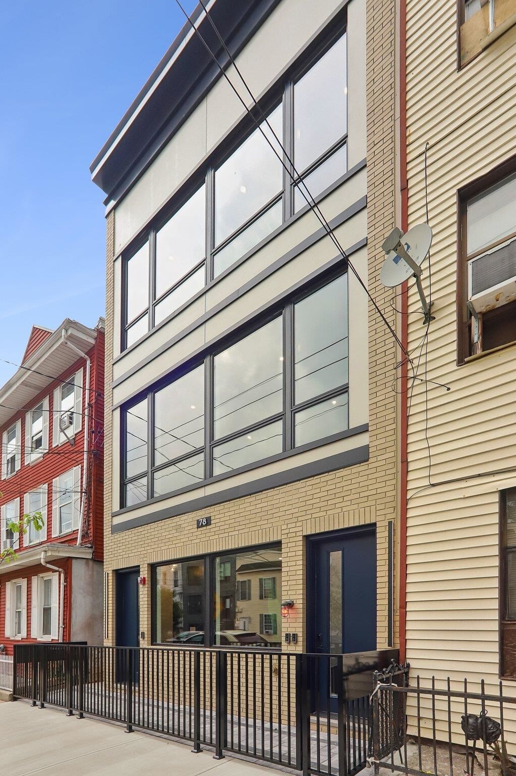 Property Photo:  78 Zabriskie St 1  NJ 07307 