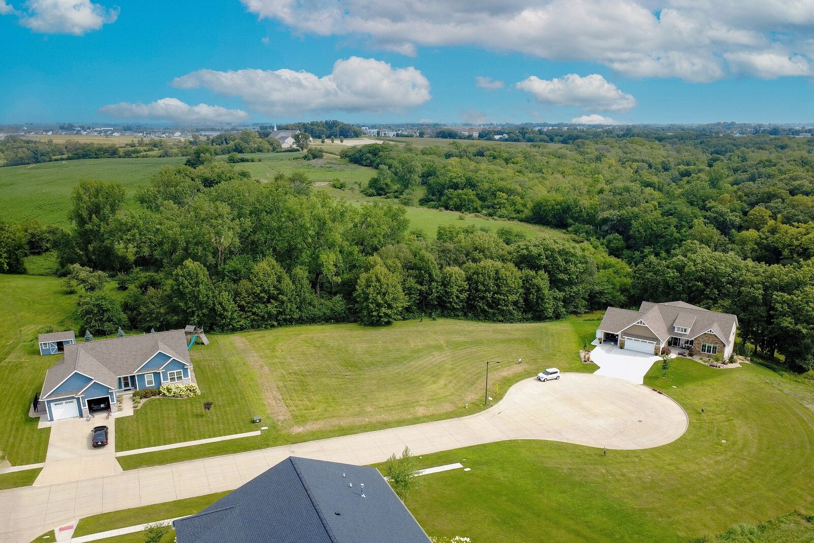 Property Photo:  2920 Bos Ridge Road  IA 50219 
