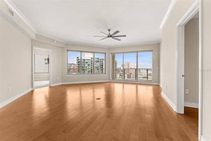 Property Photo:  449 S 12th Street 2005  FL 33602 